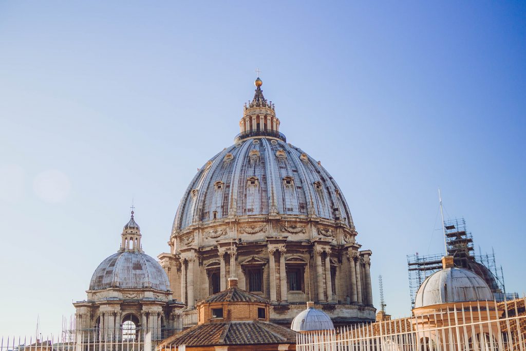 Вид на купол собора святого Петра
